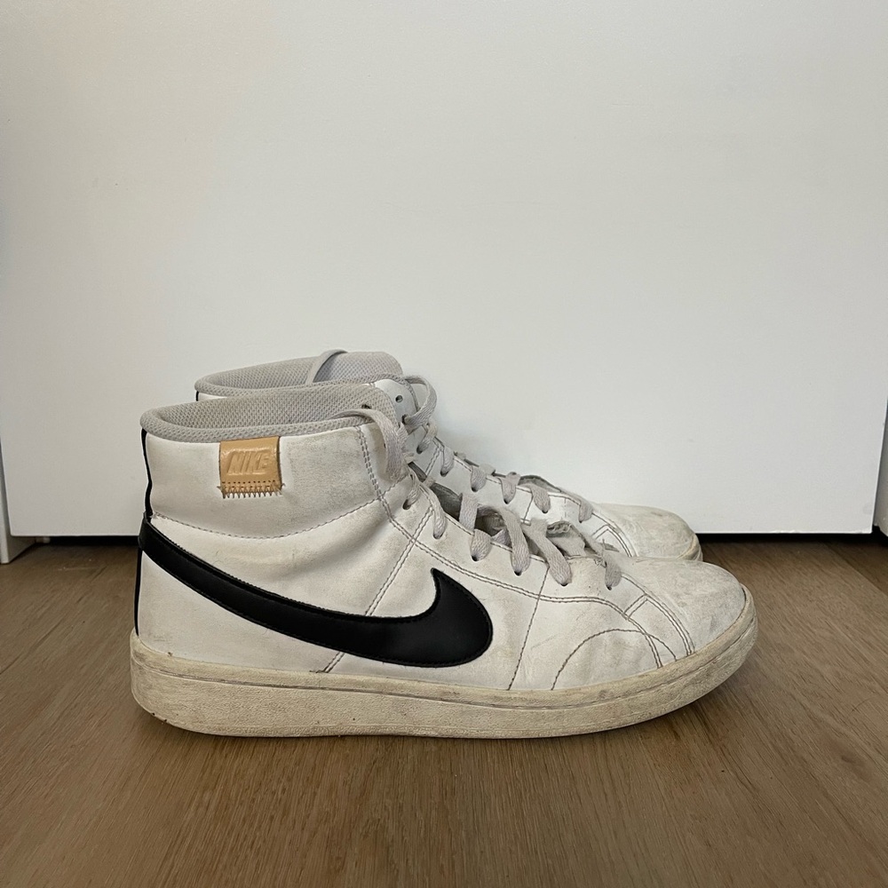 Nike Men's White and Black High-Top Sneakers